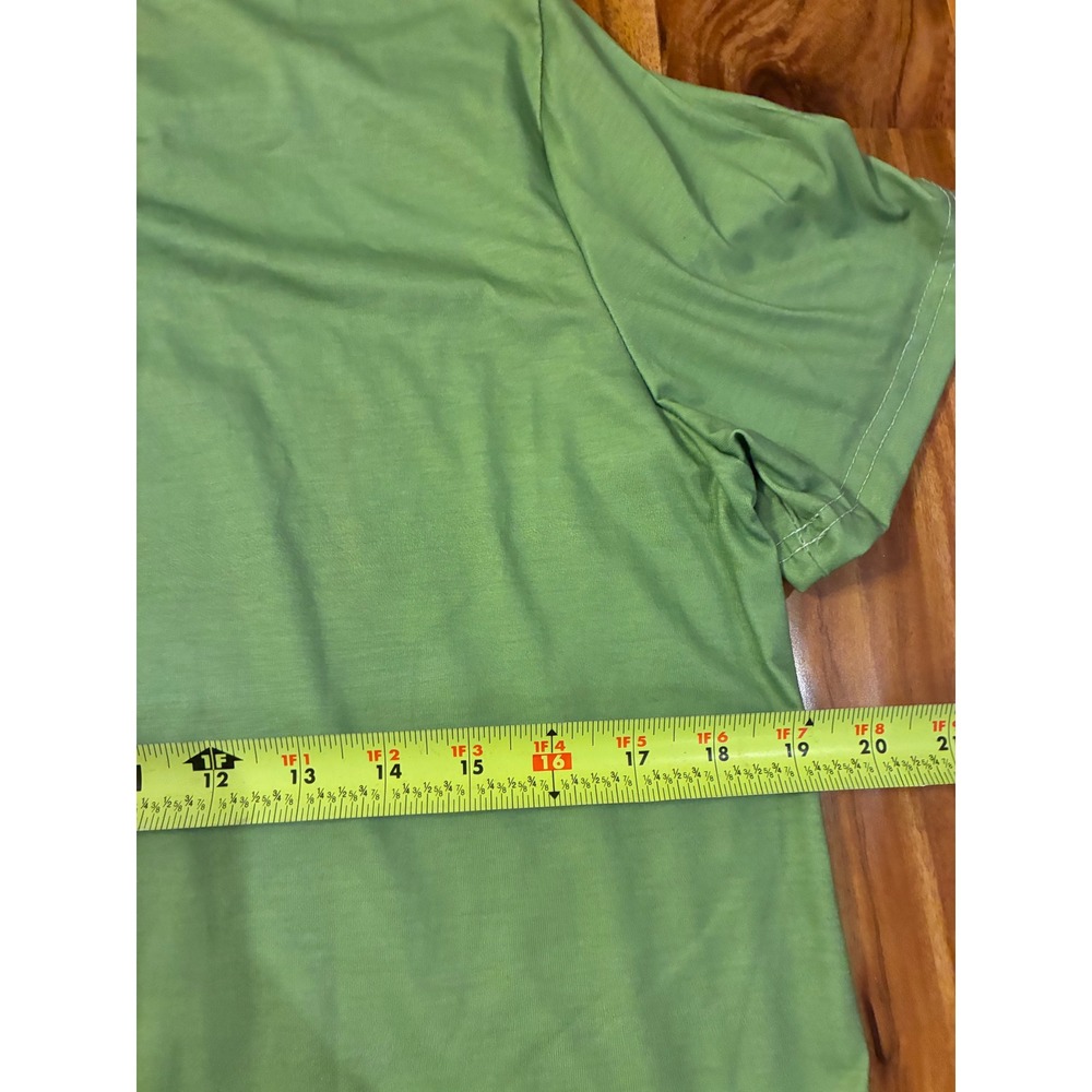 Stephen Colbert The‎ Last Show Graphic T-Shirt Green V-Neck USA Flag Large - Picture 6 of 8